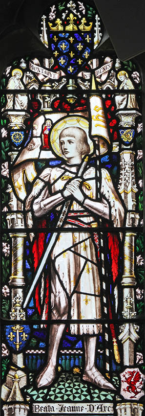 Nave N (E) window in Holy Trinity, Penn 
